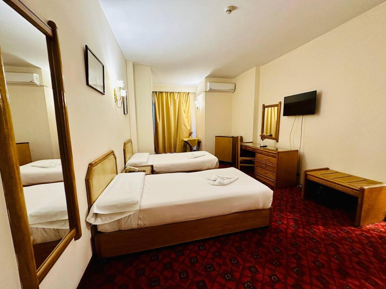 Queens Valley Hotel Luxor Buitenkant foto