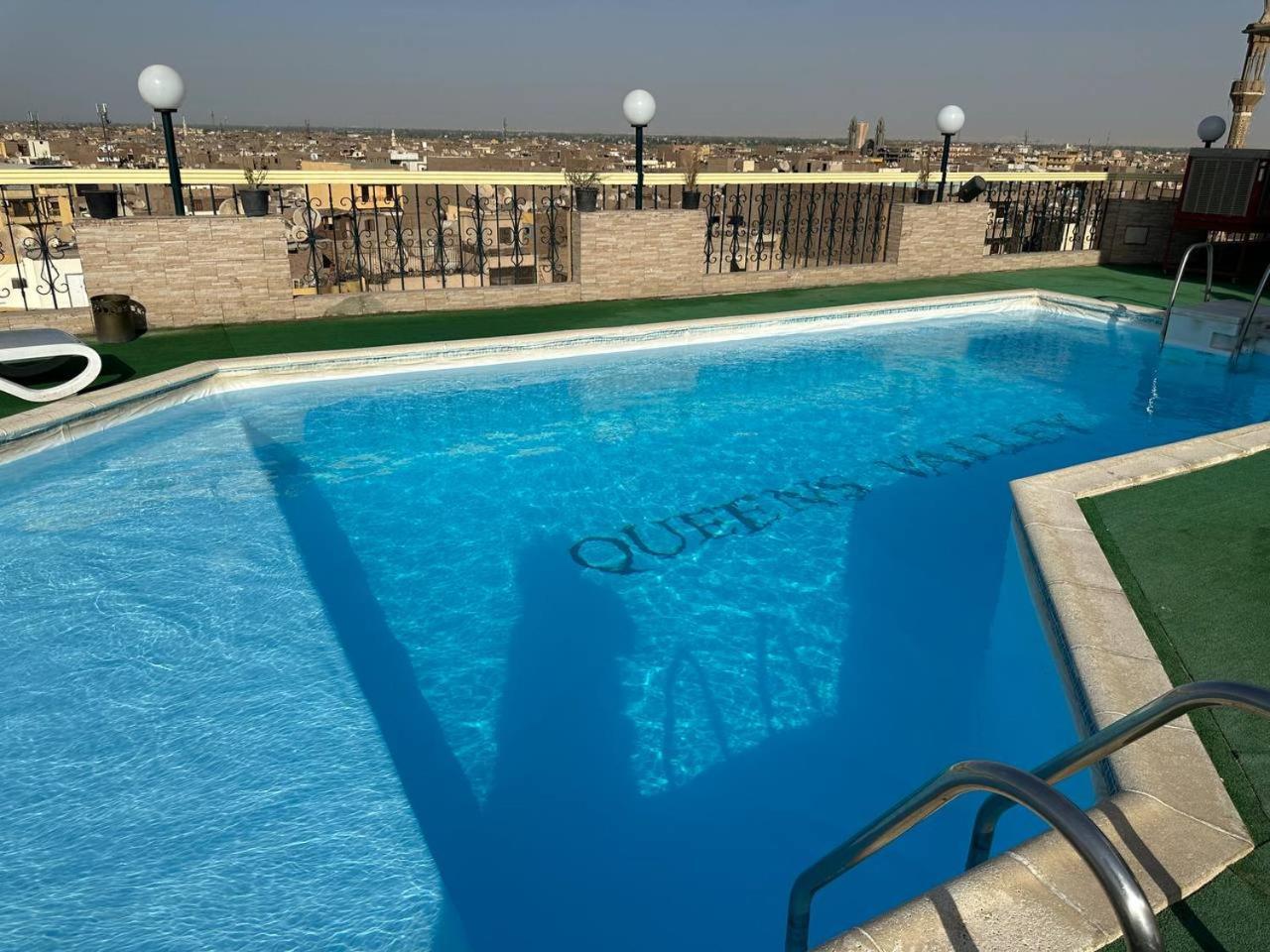 Queens Valley Hotel Luxor Buitenkant foto