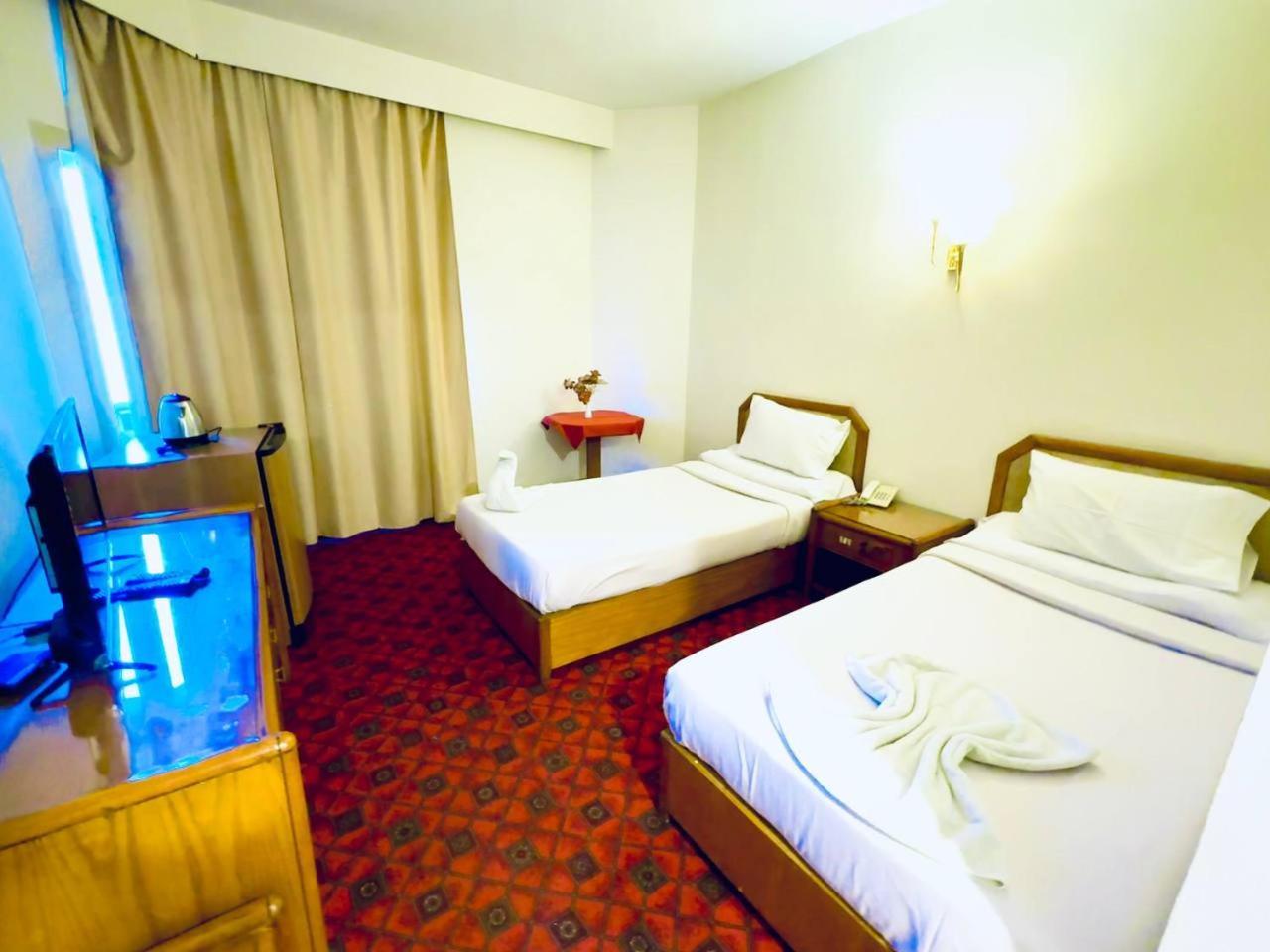 Queens Valley Hotel Luxor Buitenkant foto